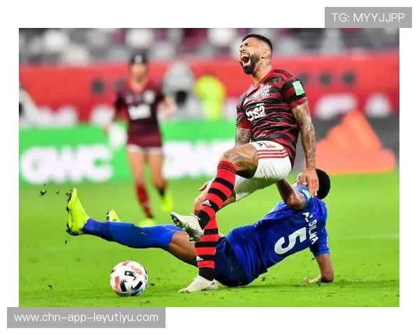 官方：意大利裁判组执法巴黎vs拜仁焦点战，马里亚尼任主裁，巴黎意大利门将